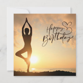 Tarjeta de cumpleaños feliz de yoga