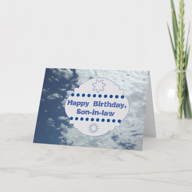 Tarjeta de cumpleaños feliz para el cielo de nubes (Anverso)