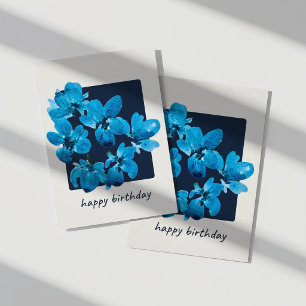 Tarjeta de cumpleaños floral de acuarela azul capr
