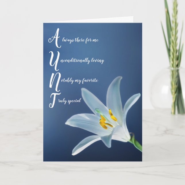 Tarjeta de cumpleaños floral de la tía Auntie (Anverso)