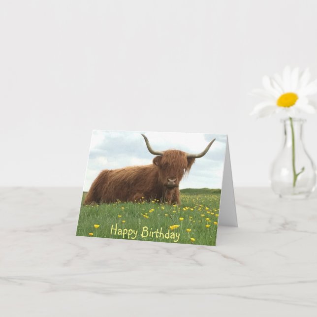 Tarjeta de cumpleaños Highland Cow Meadow (Planta pequeña)