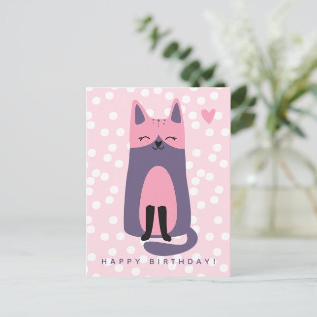 Tarjeta de cumpleaños infantil de gato morado y ro (Anverso de pie)