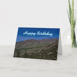 Tarjeta de cumpleaños montañosa