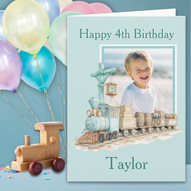 Tarjeta de cumpleaños número cuatro con un tren y  (Subido por el creador)