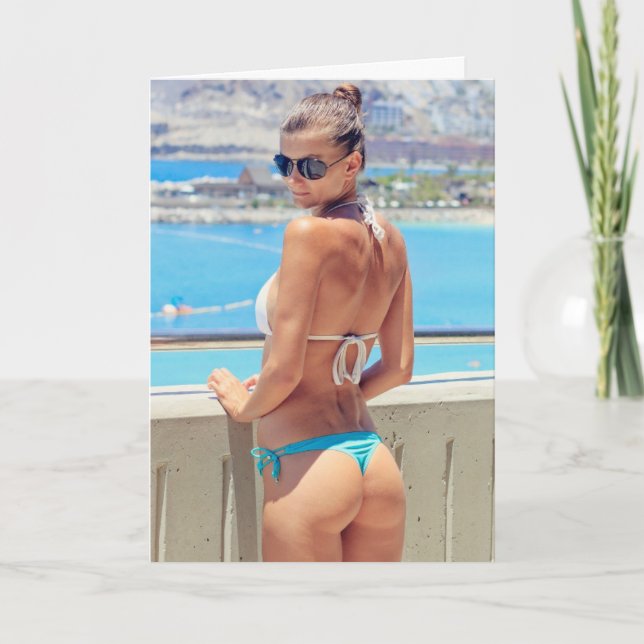 TARJETA DE CUMPLEAÑOS PARA CHICA DE G-STRING BIKIN (Anverso)