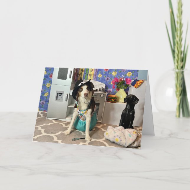 TARJETA DE CUMPLEAÑOS para mamá CON PERRO EN ROPA (Anverso)