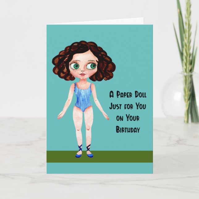 Tarjeta de cumpleaños para niño con muñeca de pape (Anverso)