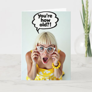 Tarjeta de cumpleaños para rubia sorpresa