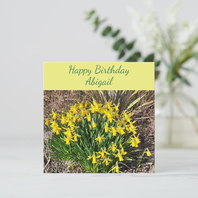 Tarjeta de cumpleaños plana Spring Yellow Daffodil (Anverso de pie)
