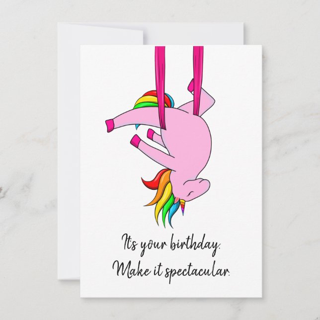 Tarjeta de cumpleaños plana Unicornio de sedas aér (Anverso)