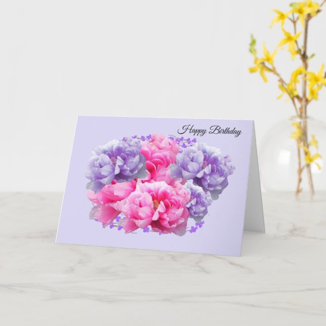 Tarjeta de cumpleaños rosada y púrpura de Peonies (flor amarilla)