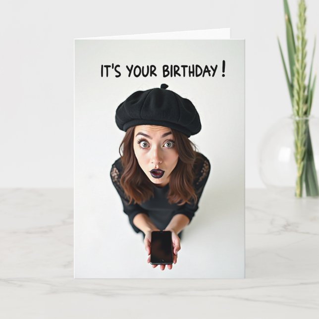 Tarjeta de deseo de cumpleaños asombrada (Anverso)