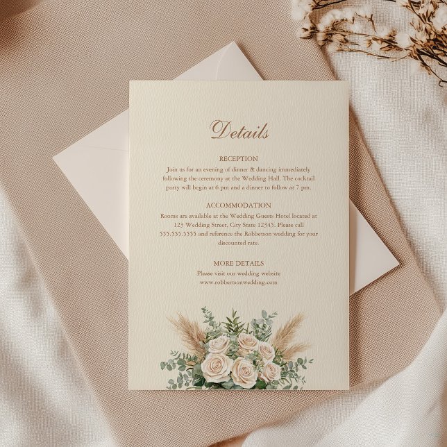 Tarjeta de detalle Boho Pampas Grass & White Rose  (Boho Pampas Grass & White Rose Wedding Detail Card with an envelope on an elegant table)