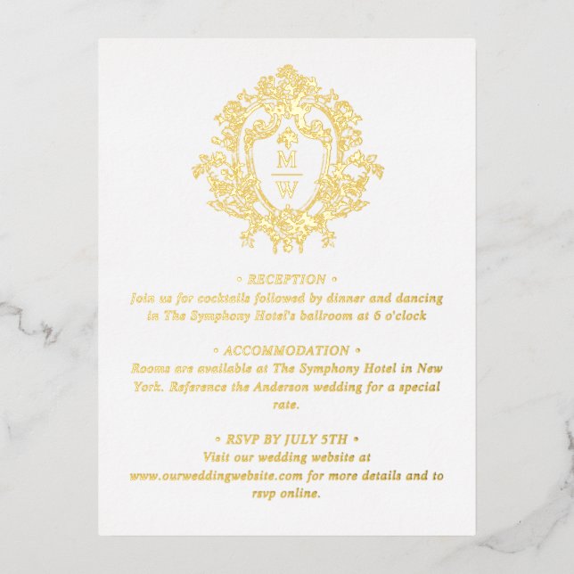 Tarjeta de detalle de boda con cresta de monograma (Anverso)