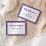 Tarjeta de detalle Purpurinoso Bat Mitzvah Purple<br><div class="desc">Esta tarjeta de inserción de moda incluye letras en negrita en la parte delantera con un aspecto en capas en purpurina plateado y blanco, y una parte posterior de color sólido. Agregue el texto utilizando el formulario de plantilla. Cambie el tipo de letra, el diseño y los colores utilizando la...</div>