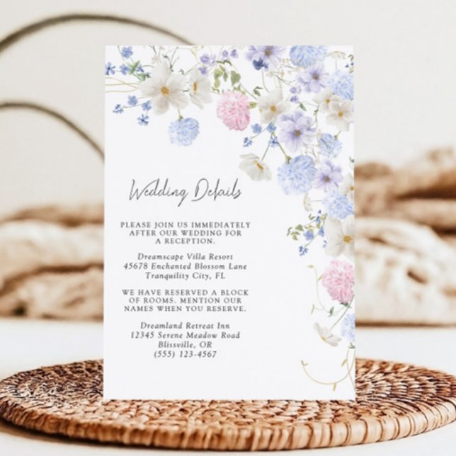 Tarjeta de detalles de boda con flores silvestres  (Subido por el creador)