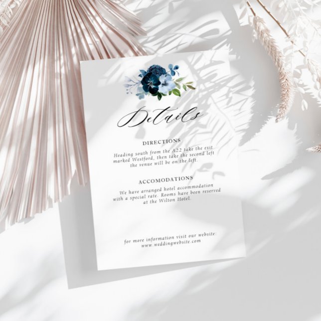 tarjeta de detalles de boda floral azul claro y az (Subido por el creador)
