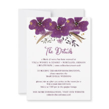 Tarjeta de detalles de flores de color morado de m