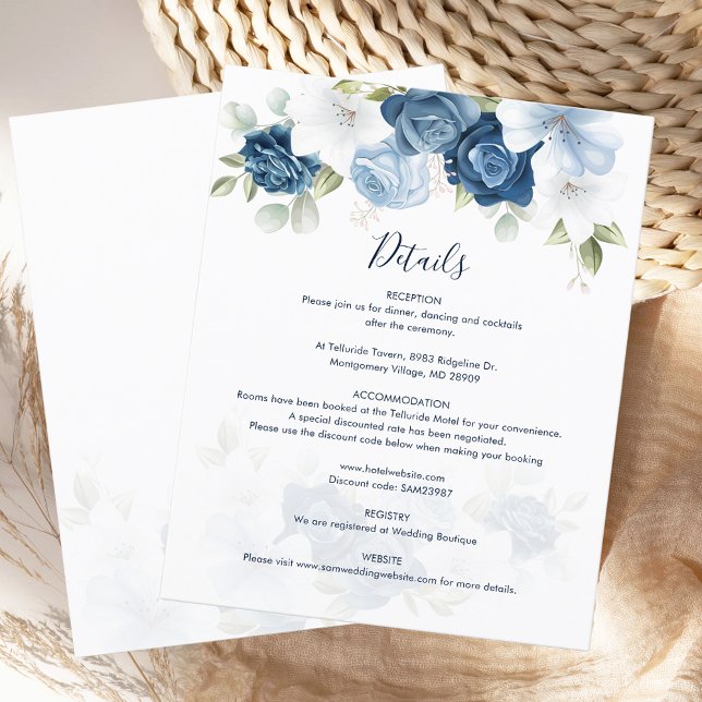 Tarjeta de detalles del Boda Dusty Blue Floral Blo (Dusty Blue Floral Wedding Details Enclosure Card)
