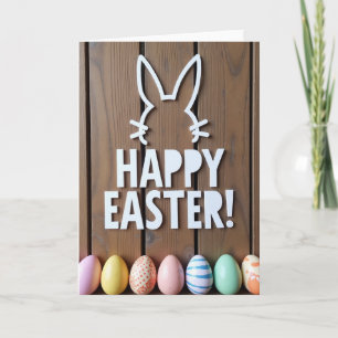 Tarjeta de diseño de madera con Feliz Pascua