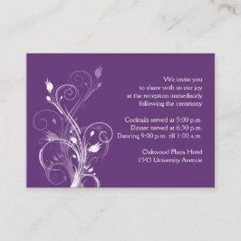 Tarjeta de envoltorio floral morada y blanca