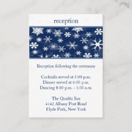 Tarjeta de envoltura de copos de nieve blanca y ma