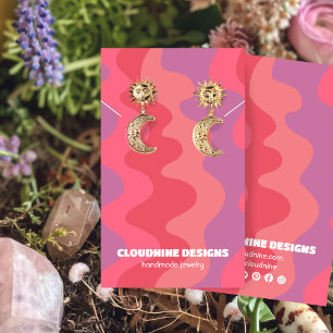 Tarjeta de exhibición de joyas con pendientes y co