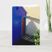 Tarjeta de felicitación azul de la puerta roja