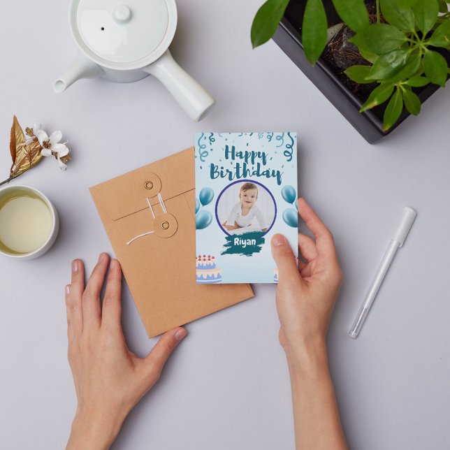 Tarjeta de felicitación de cumpleaños ilustrada en (#nowfast)