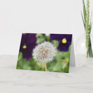Tarjeta de felicitación de diente de león y pensam