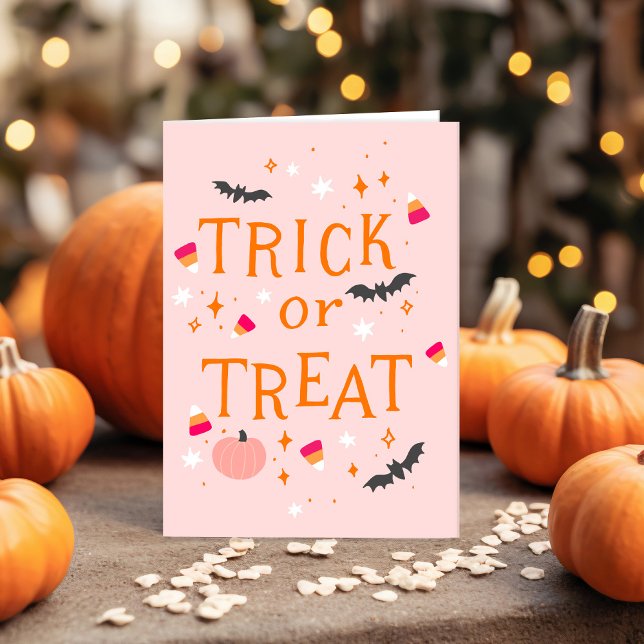 Tarjeta de felicitación de halloween rosa Trick O  (Subido por el creador)
