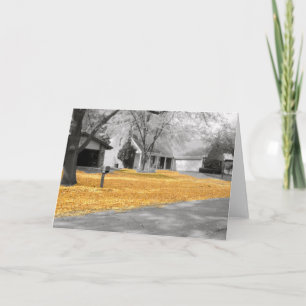 Tarjeta de felicitación de hojas doradas de verano