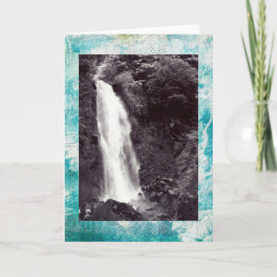Tarjeta de felicitación de la cascada