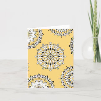 Tarjeta de felicitación doblada amarillo Mandala 2