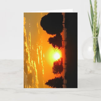 Tarjeta de felicitación en blanco de amanecer