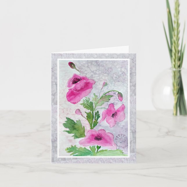 Tarjeta de felicitación plegada con flores rosadas (Anverso)