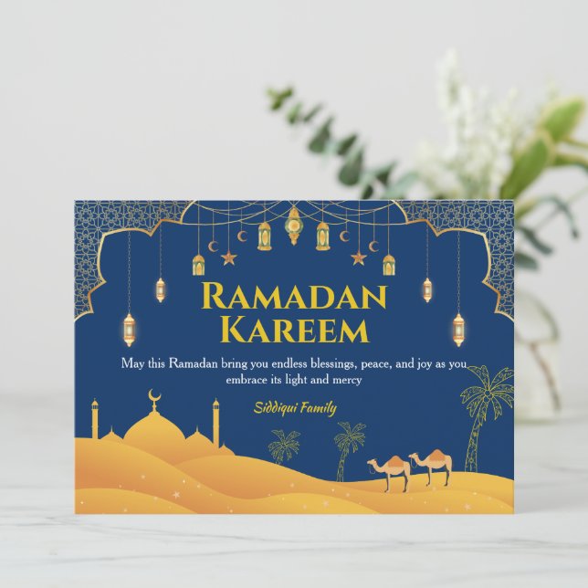 Tarjeta de felicitación Royal Blue Ramadan Mubarak (Anverso de pie)