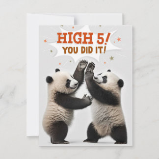 Tarjeta de felicitaciones para los cinco pandas qu