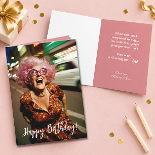 Tarjeta de Feliz Cumpleaños para Señora Divertida