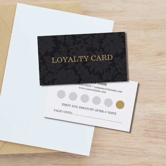 Tarjeta de fidelidad de oro elegante y moderno de  (Subido por el creador)