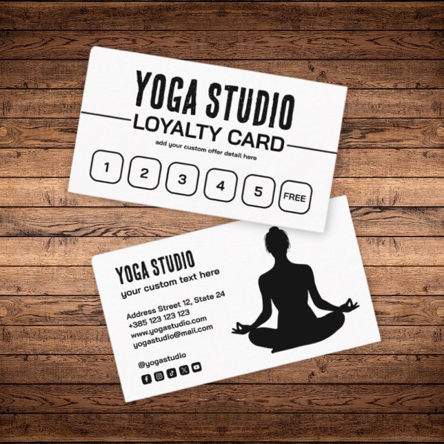 Tarjeta de fidelidad simple de yoga en blanco y ne (Subido por el creador)