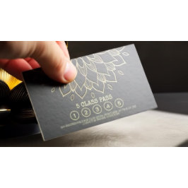 Tarjeta De Fidelización Clase Yoga Pass Black Gold Grabado en relieve Mand