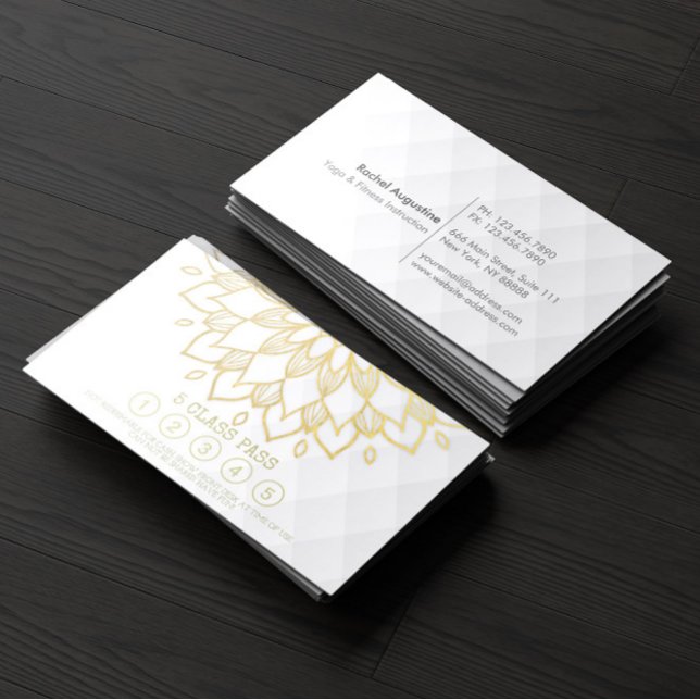 Tarjeta De Fidelización Clase Yoga Pass Gold Mandala Floral Cuero blanco (Subido por el creador)
