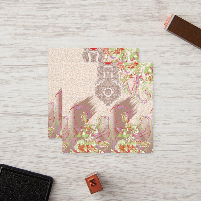 Tarjeta De Fidelización diseño de un jarrón rojo con flores en él (Anverso/Reverso In Situ)