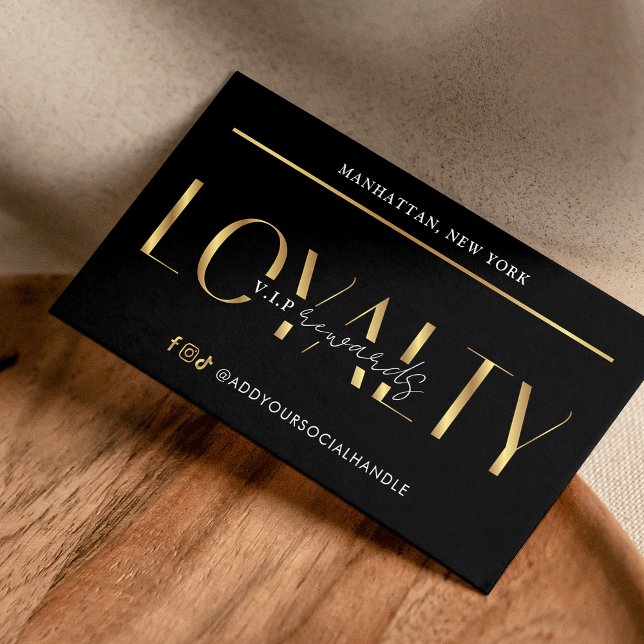 Tarjeta De Fidelización Salón de maquillaje elegante con el logotipo Glam  (elegant black and faux gold loyalty cards with your logo and metallic gold effects)