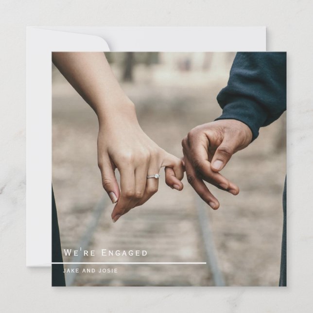 Tarjeta de fiesta de invitación comprometida con f (Anverso)