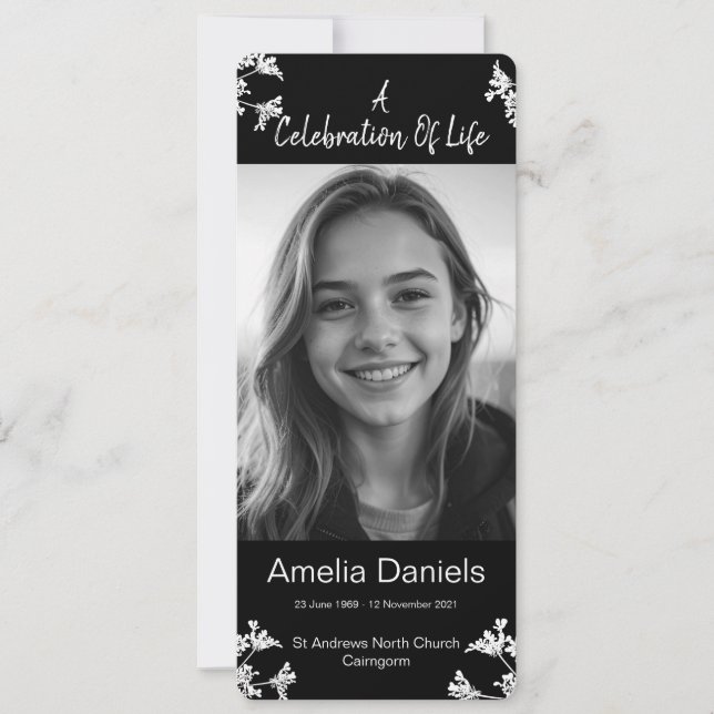 Tarjeta de foto de celebración de la vida de flor  (Anverso)
