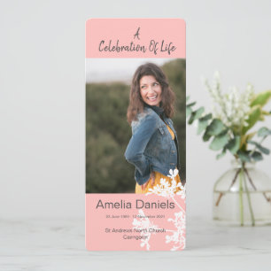 Tarjeta de foto de celebración de vida floral blan