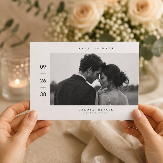 Tarjeta de Foto Editorial para Guardar la Fecha (Subido por el creador)