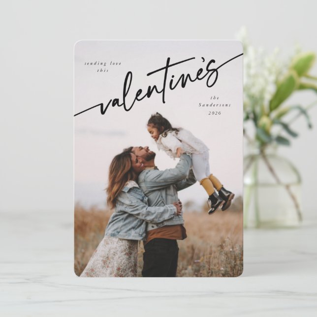 Tarjeta de foto plana El día de San Valentín con g (Anverso de pie)